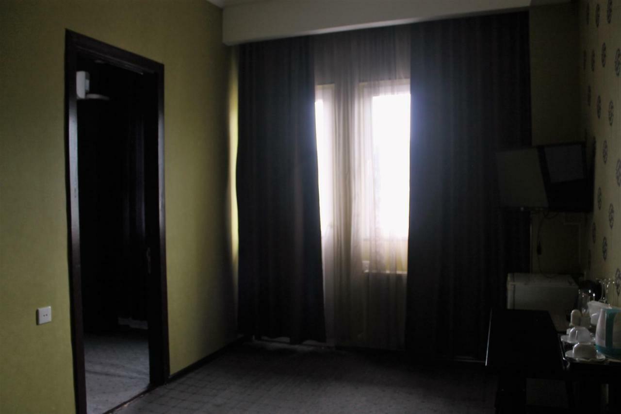 Panorama Eco-Hotel Tbilisi Esterno foto